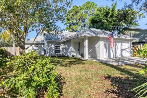 1955 WOOD HOLLOW PL, Sarasota, FL 34235