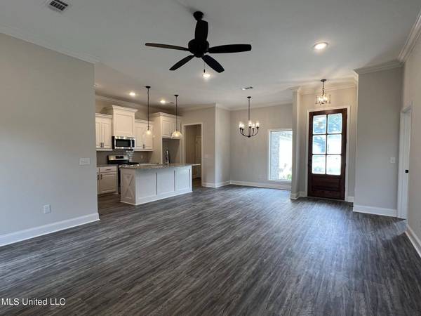 131 Serenity Lane, Pearl, MS 39208