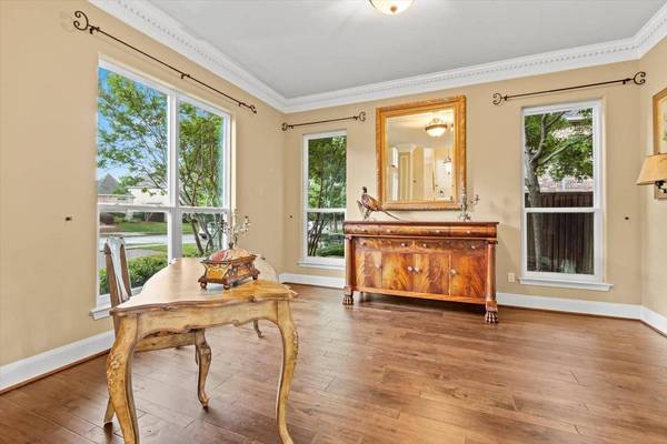 2416 Huntersridge Drive, Irving, TX 75063