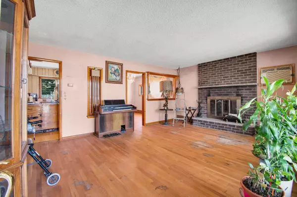 266 NEW ST, Lyndhurst, NJ 07071