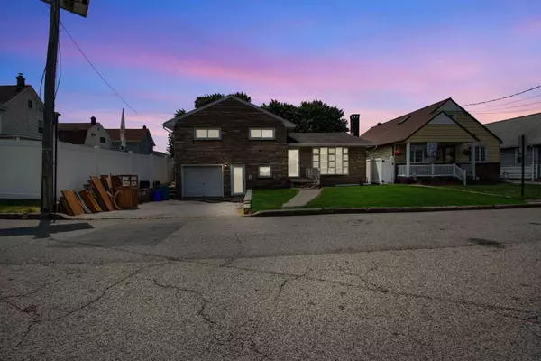 266 NEW ST, Lyndhurst, NJ 07071