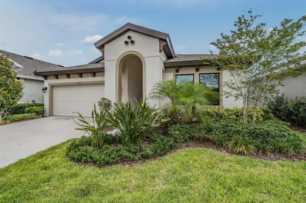 7403 WINDPORT LN, Apollo Beach, FL 33572