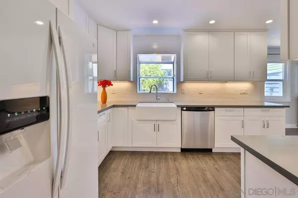 330 Brookes Ave, San Diego, CA 92103