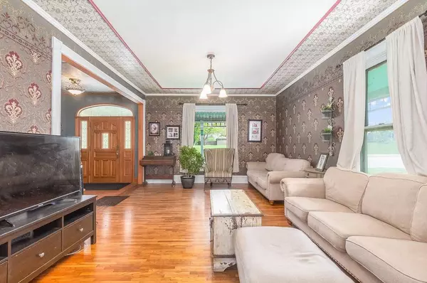 510 JERSEY Avenue, Joliet, IL 60435