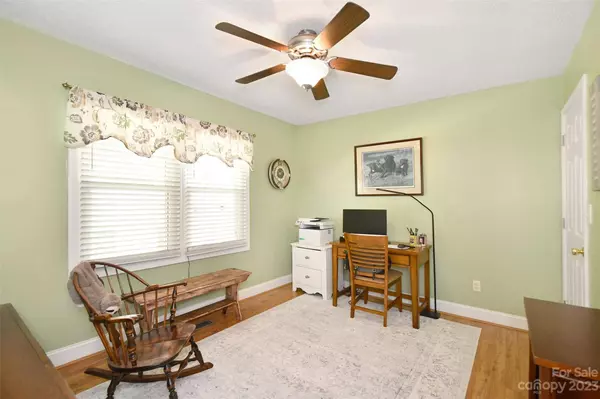 129 Rainbow ST, Concord, NC 28025