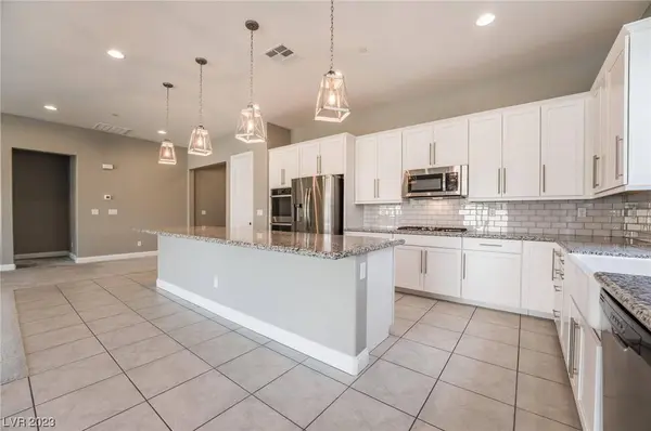 600 Comodo Street, Henderson, NV 89011