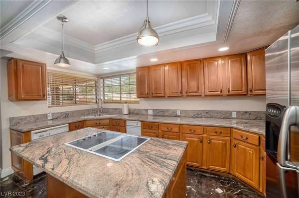 5686 W Agate Avenue, Las Vegas, NV 89139