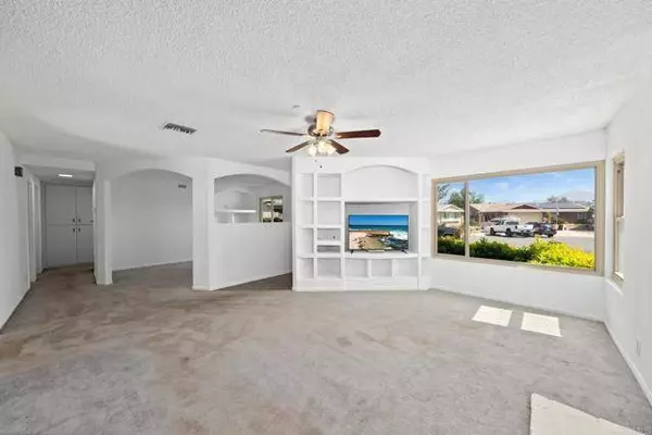 13840 Vista Ricardo, El Cajon, CA 92021