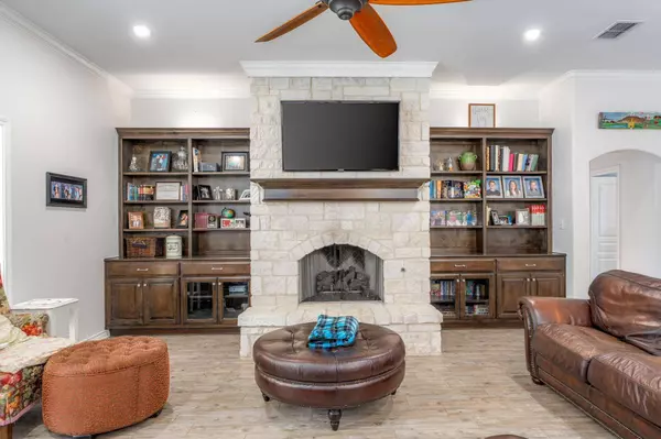 14631 County Road 434, Lindale, TX 75771