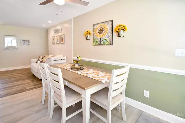 129 Rainbow ST, Concord, NC 28025