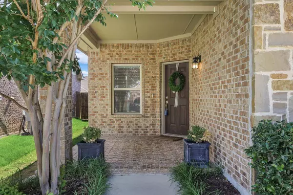 7008 Cloudcroft Lane, Fort Worth, TX 76131