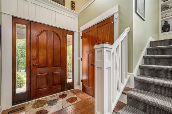 5254 Canyon River NE Drive, Ada, MI 49301