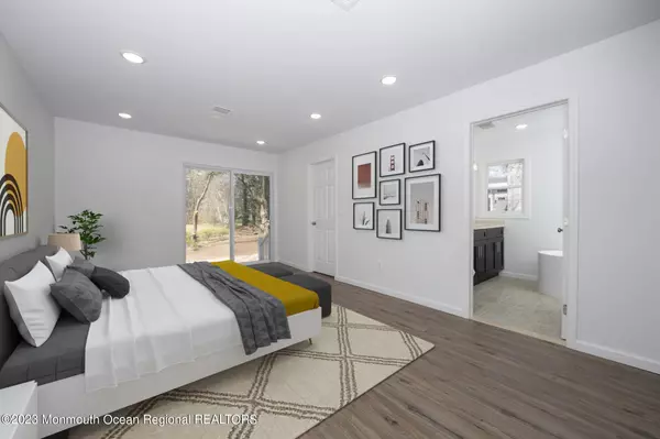 48 Oak Street, Old Bridge, NJ 08857