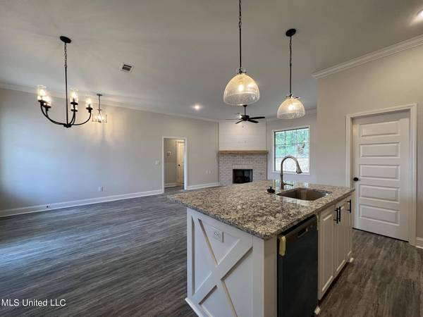 114 Serenity Lane, Pearl, MS 39208