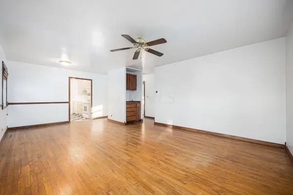 3835 Hillcrest Street, Hilliard, OH 43026