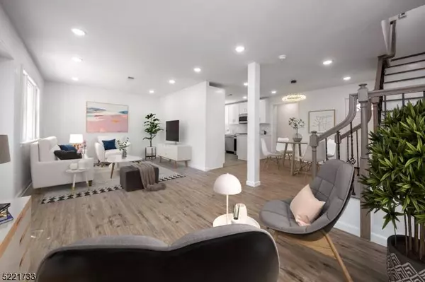 48 Oak St, Old Bridge Twp., NJ 08857