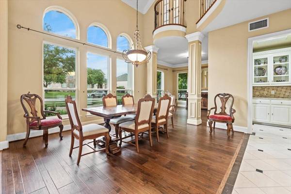 2416 Huntersridge Drive, Irving, TX 75063