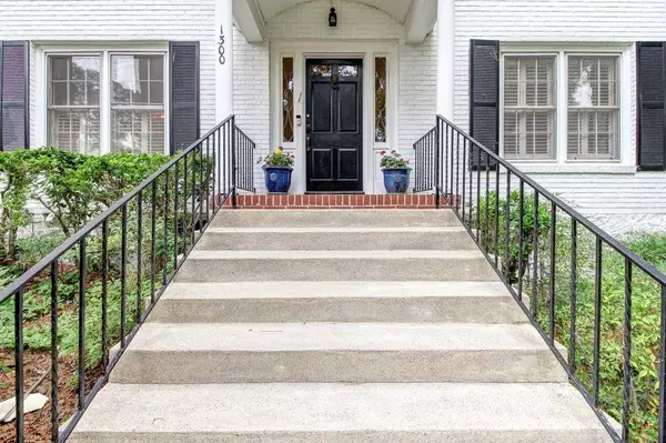 1300 Pasadena AVE NE, Atlanta, GA 30306