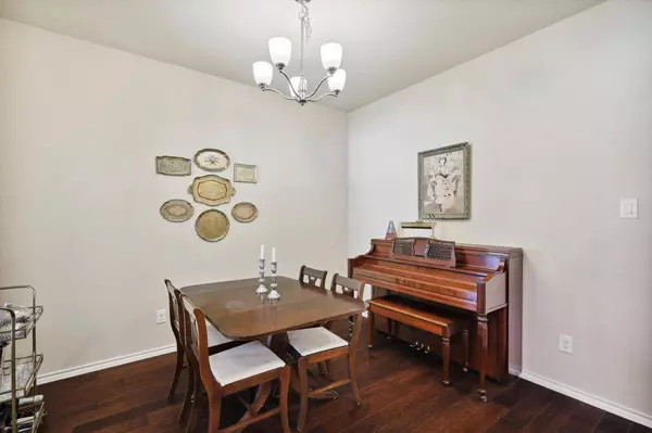 7008 Cloudcroft Lane, Fort Worth, TX 76131