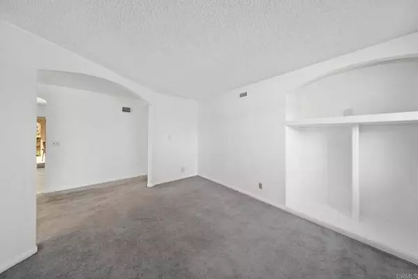 13840 Vista Ricardo, El Cajon, CA 92021