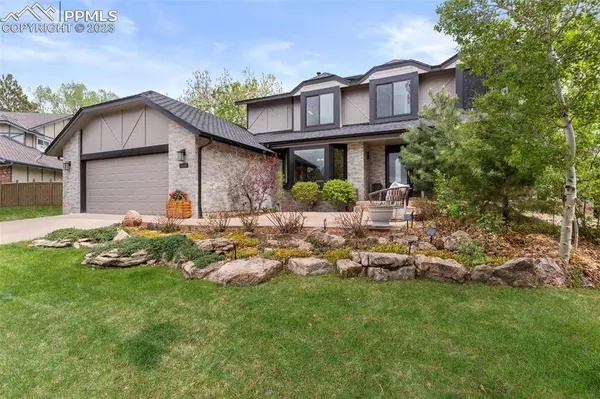 1664 Devils Point PL, Highlands Ranch, CO 80126