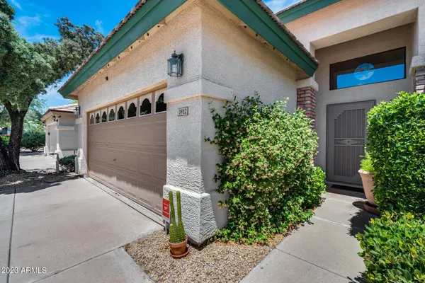 3912 E RENEE Drive, Phoenix, AZ 85050