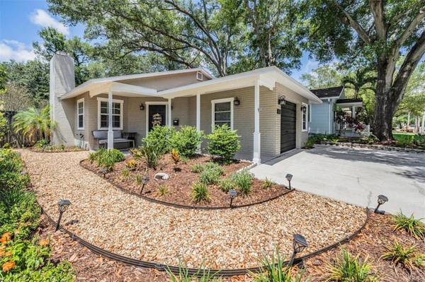 420 WOODLAWN AVE, Belleair, FL 33756