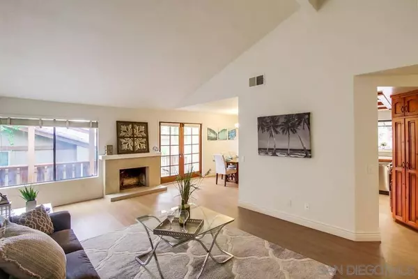 4993 Camino David, Bonita, CA 91902