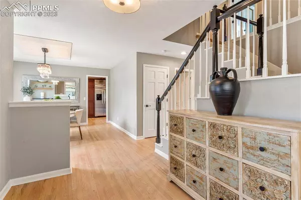 1664 Devils Point PL, Highlands Ranch, CO 80126