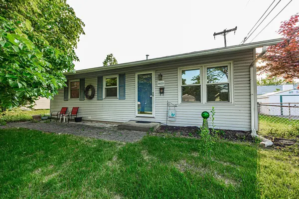 3835 Hillcrest Street, Hilliard, OH 43026