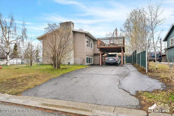 4625 Taft ST, Anchorage, AK 99517