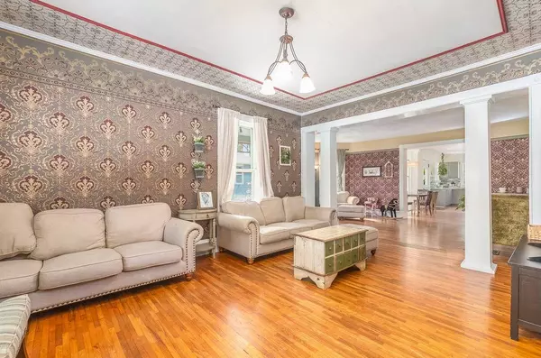 510 JERSEY Avenue, Joliet, IL 60435