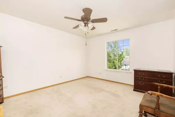 1556 Bluestem Lane, Minooka, IL 60447