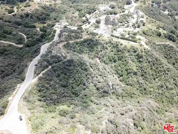 2825 Tuna Canyon Rd, Malibu, CA 90290