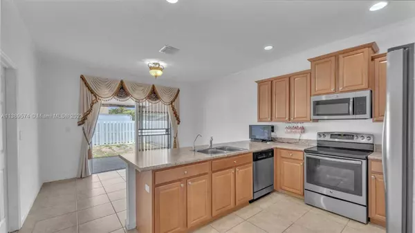 11285 SW 227th St, Miami, FL 33170