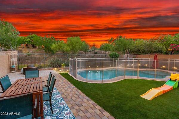 13192 W TYLER Trail, Peoria, AZ 85383