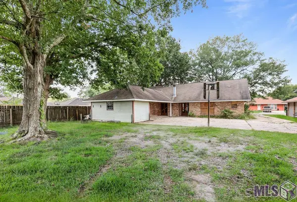 10726 TOLEDO BEND AVE, Baton Rouge, LA 70814