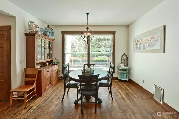 400 E Front ST, Lynden, WA 98264