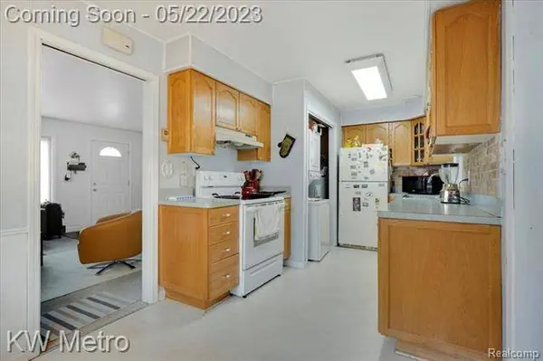 719 N CAMPBELL Road, Royal Oak, MI 48067