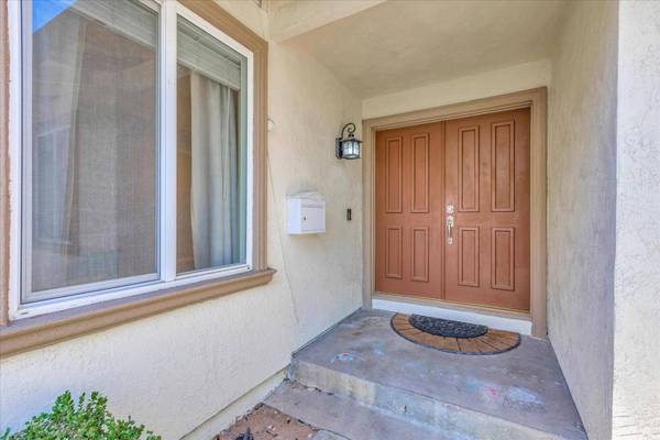 10553 Esquire PL, Cupertino, CA 95014