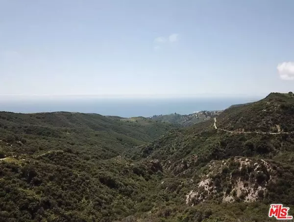 2825 Tuna Canyon Rd, Malibu, CA 90290