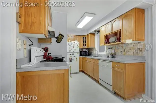 719 N CAMPBELL Road, Royal Oak, MI 48067