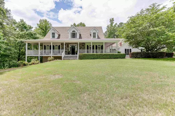 3608 Sunflower DR, Buford, GA 30519