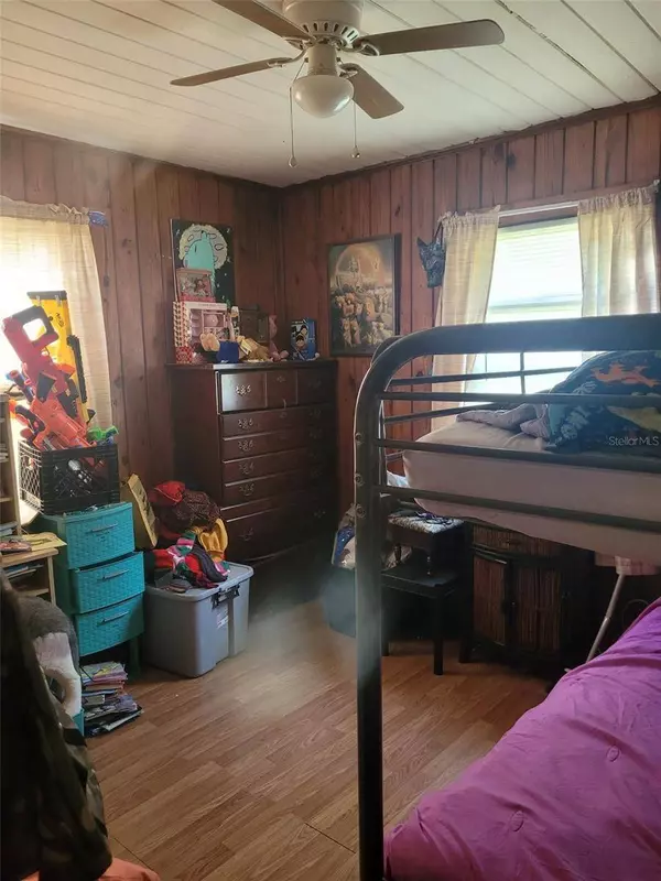 417 NW 1ST AVE, Williston, FL 32696