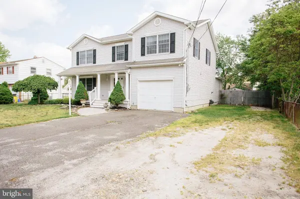 305 CHEROKEE DR, Browns Mills, NJ 08015