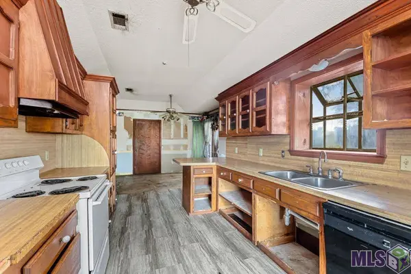 10726 TOLEDO BEND AVE, Baton Rouge, LA 70814