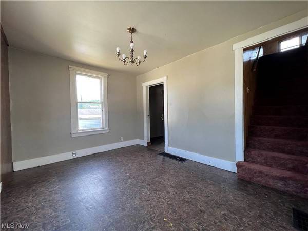 119 Ramsey ST, Powhatan Point, OH 43942