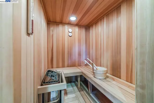 7867 Kennard Ln, San Ramon, CA 94582