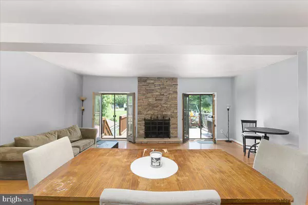 33 BERNADOTTE CT, Parkville, MD 21234