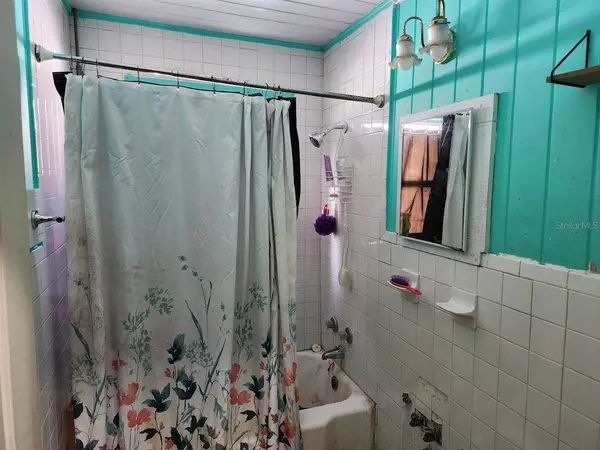 417 NW 1ST AVE, Williston, FL 32696